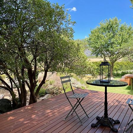 Mountain Cottages At Haskell Vineyard 斯泰伦博斯 外观 照片