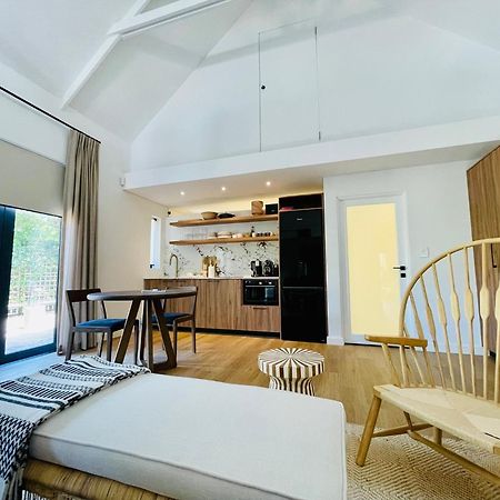 Mountain Cottages At Haskell Vineyard 斯泰伦博斯 外观 照片